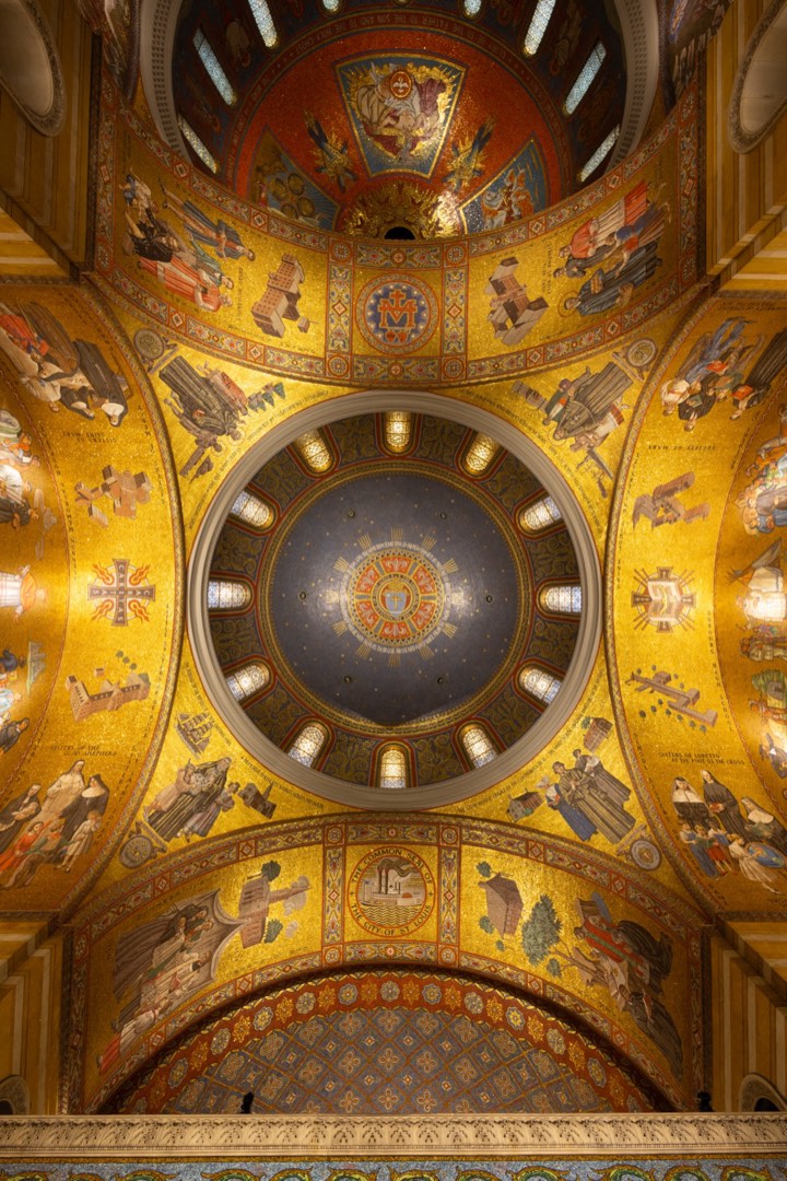 The central mosaic dome